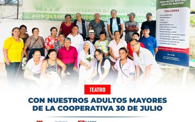 Usuarios del Proyecto Cuídame soy Adulto Mayor de la Cooperativa 30 de Julio, hi…