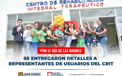 Con mucho cariño, los funcionarios del Centro de Rehabilitación Integral Terapé…