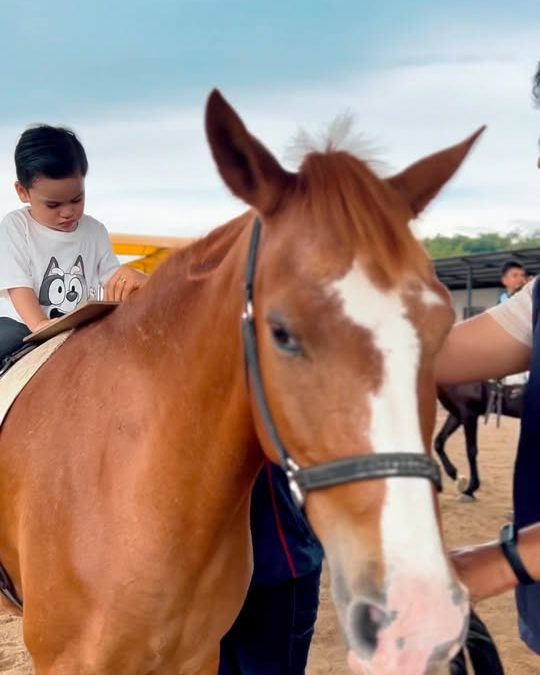 Lucero  nos abrió su corazoncito en terapia… y vaya que tenía mucho que contar. …
