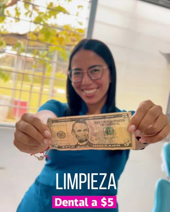 Cuida tu sonrisa en el Centro Médico Santo Domingo Construye ��Te esperamos con …