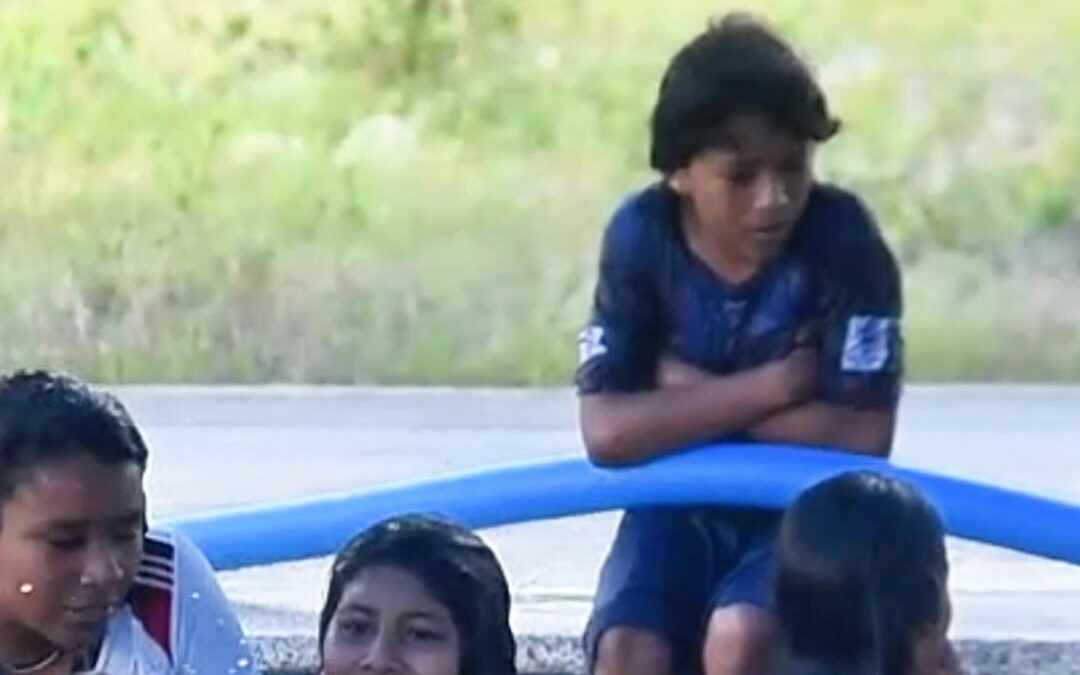 𝑷𝑰𝑺𝑪𝑰𝑵𝑨 𝑬𝑵𝑱𝑶𝒀 

En las instalaciones de la piscina del Centro de Rehabilitación …