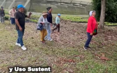 30 Adultos Mayores de las cooperativas Santa Martha y 30 de Julio tuvieron una e…