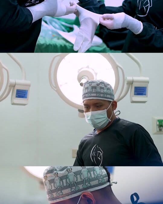 El Dr. Guido Mullo, especialista en Cirugía Plástica y Reconstructiva, se compla…