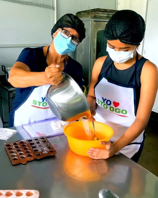 El Instituto Tecnológico Superior Tsáchila , junto al proyecto Mujeres Emprended…