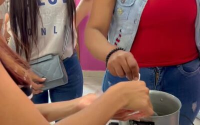 Taller de Emprendimiento “De la habilidad al negocio” 

 Gracias al Proyecto Mu…