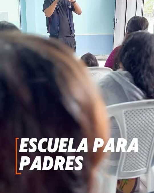¡Juntos construimos familias más fuertes!

Se realizó la Escuela para Padres ju…